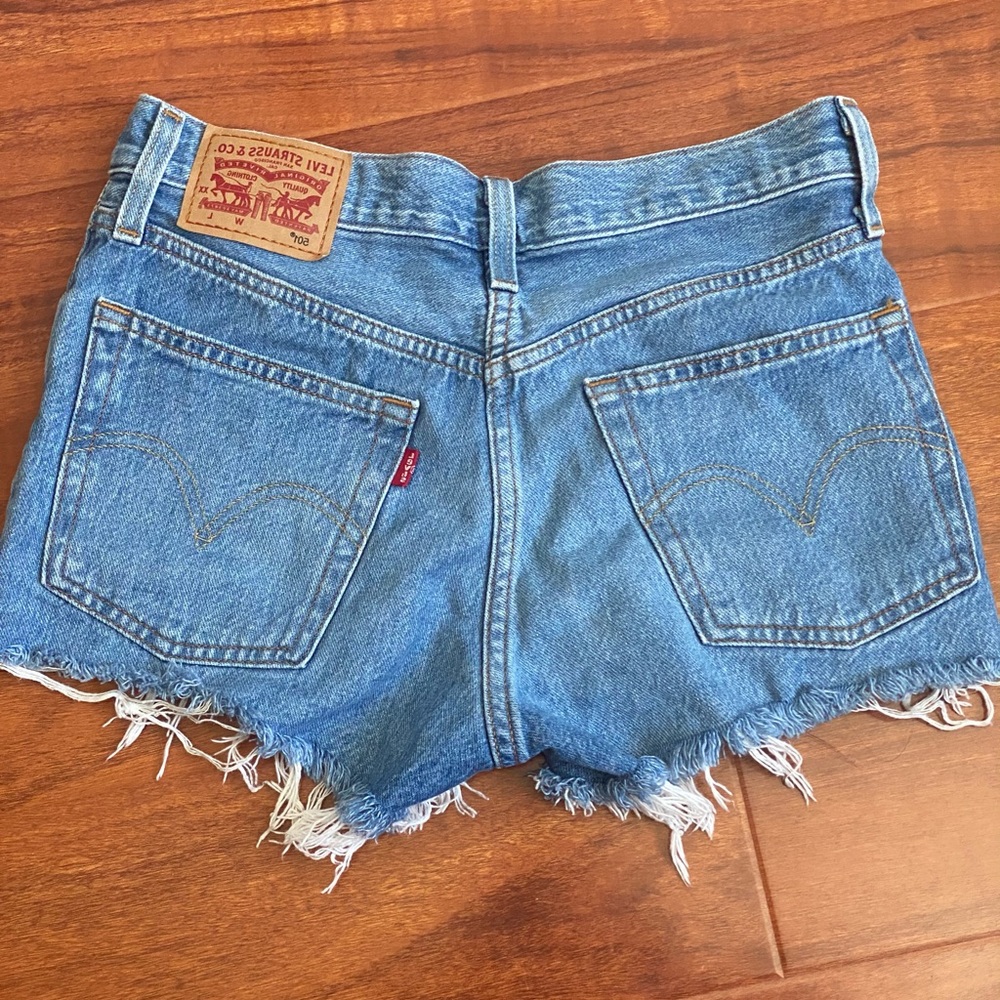 Levi’s 501 denim high waisted shorts